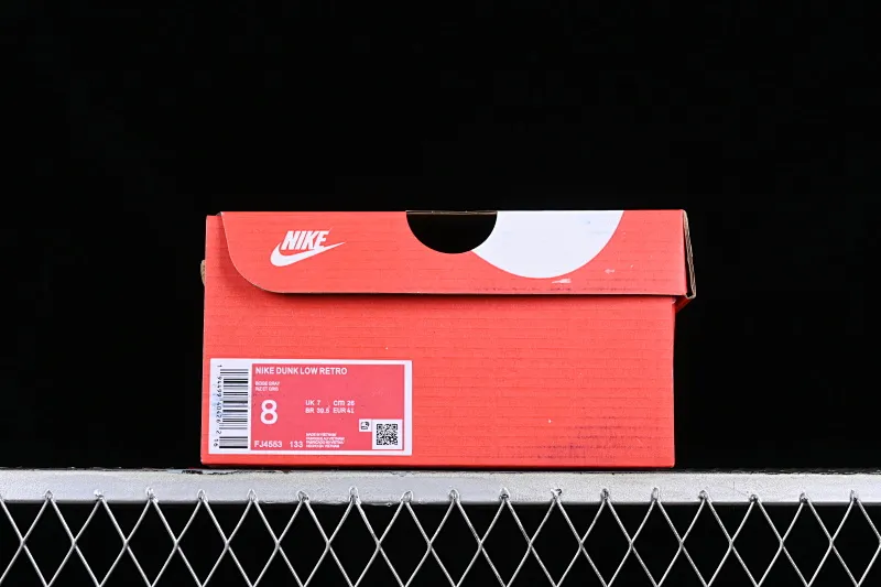 All categories Nk SB Dunk series Nk SB Dunk Low low-top sneakers Nk Dunk Low "Needlework" embossed gray SB low-top sports and leisure sneakers FJ4553-133